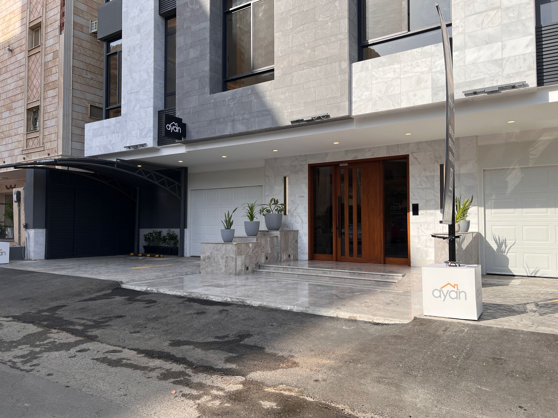 Luxury Apartments Building, Al Rawdah — photo 11