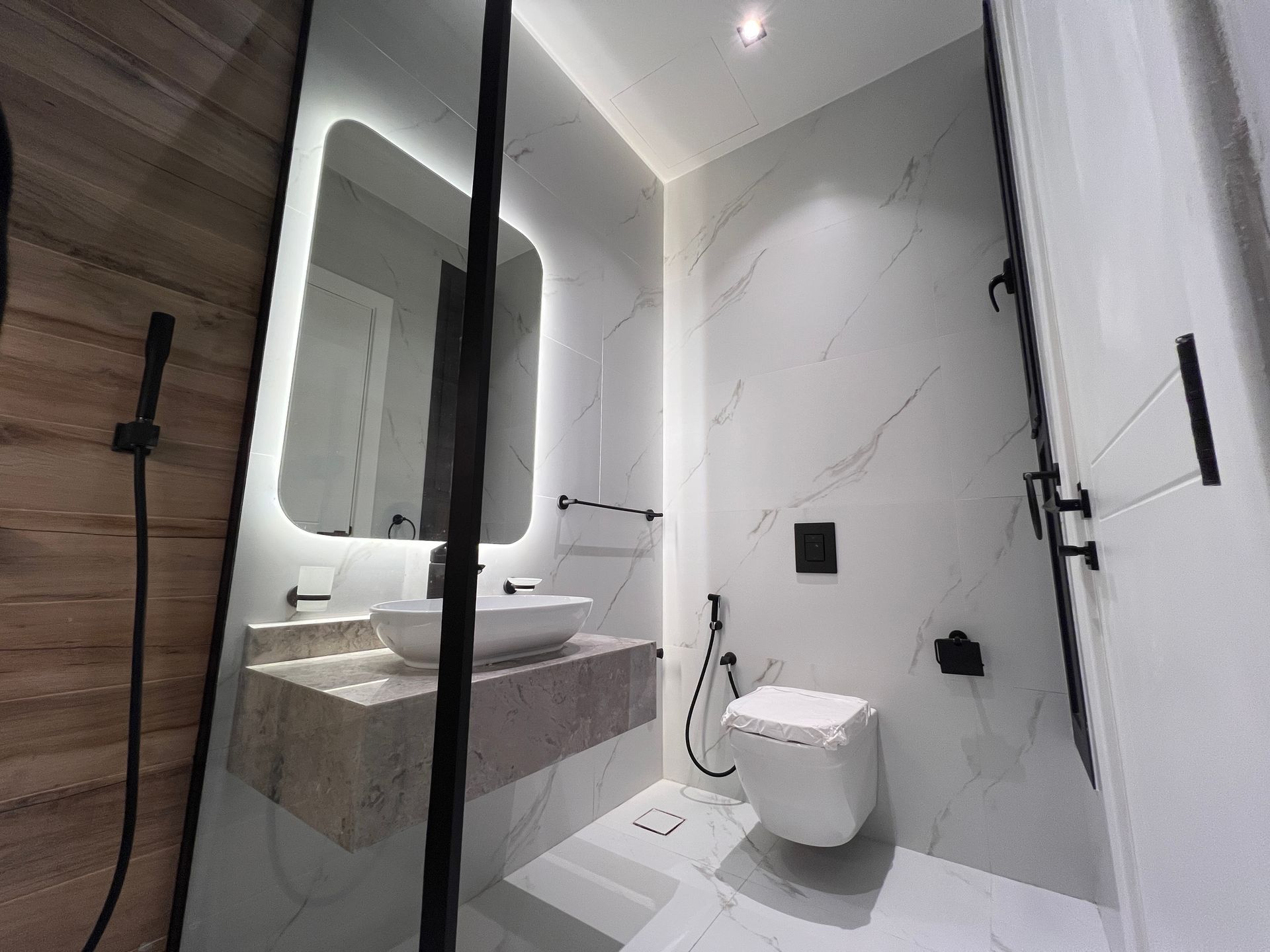 Luxury Apartments Building, Al Rawdah — photo 4