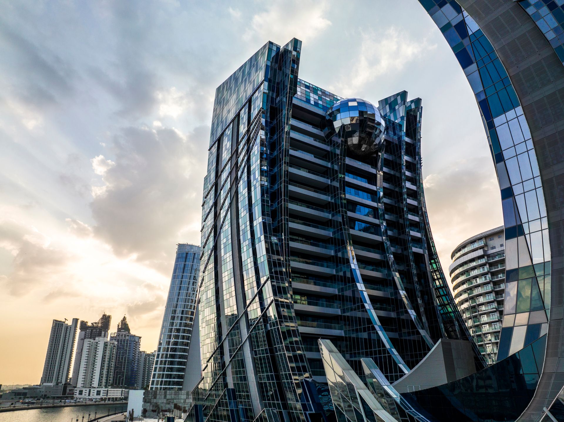 Da Vinci Tower, Interiors by Pagani — photo 2