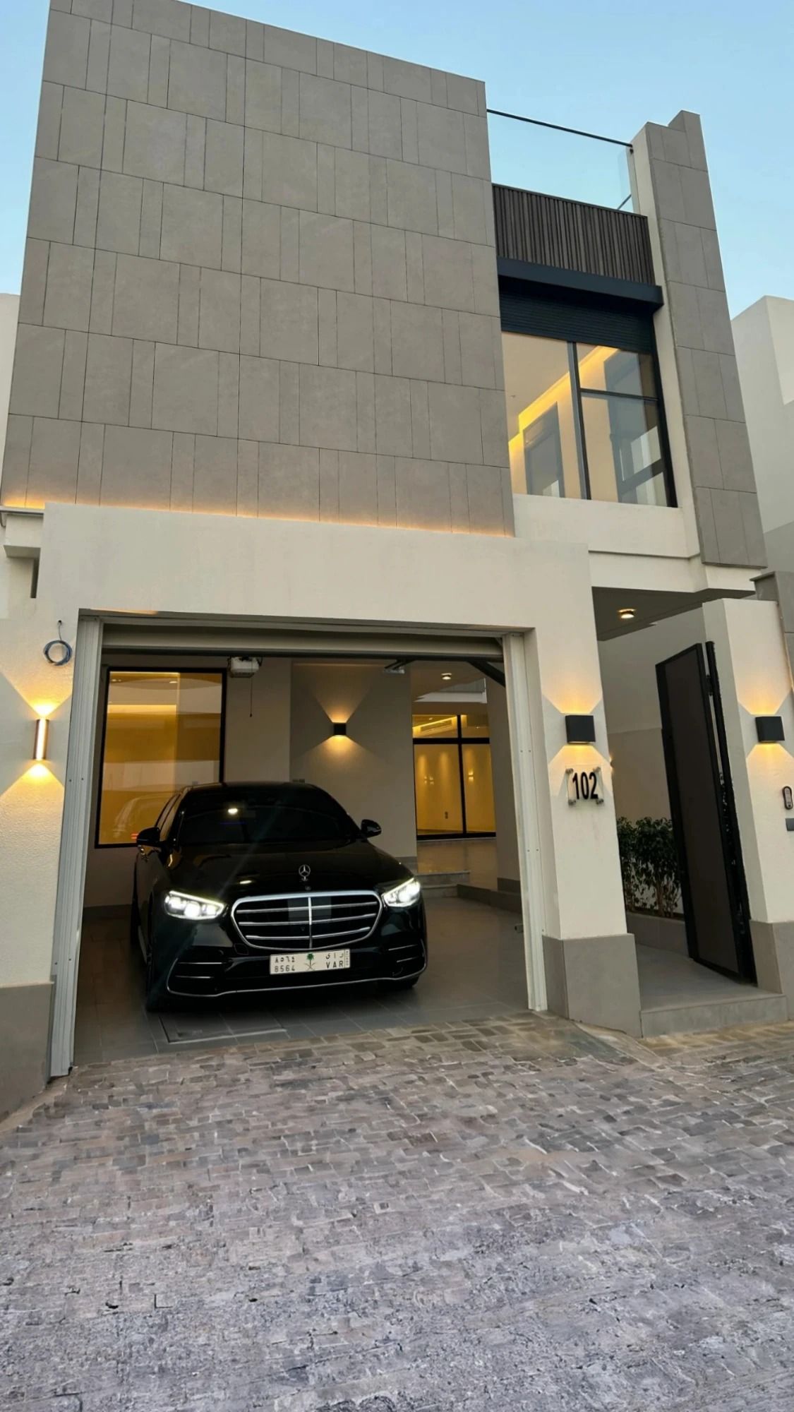 Entrance — Rooftop-View Villa, Al Mohammadiyah