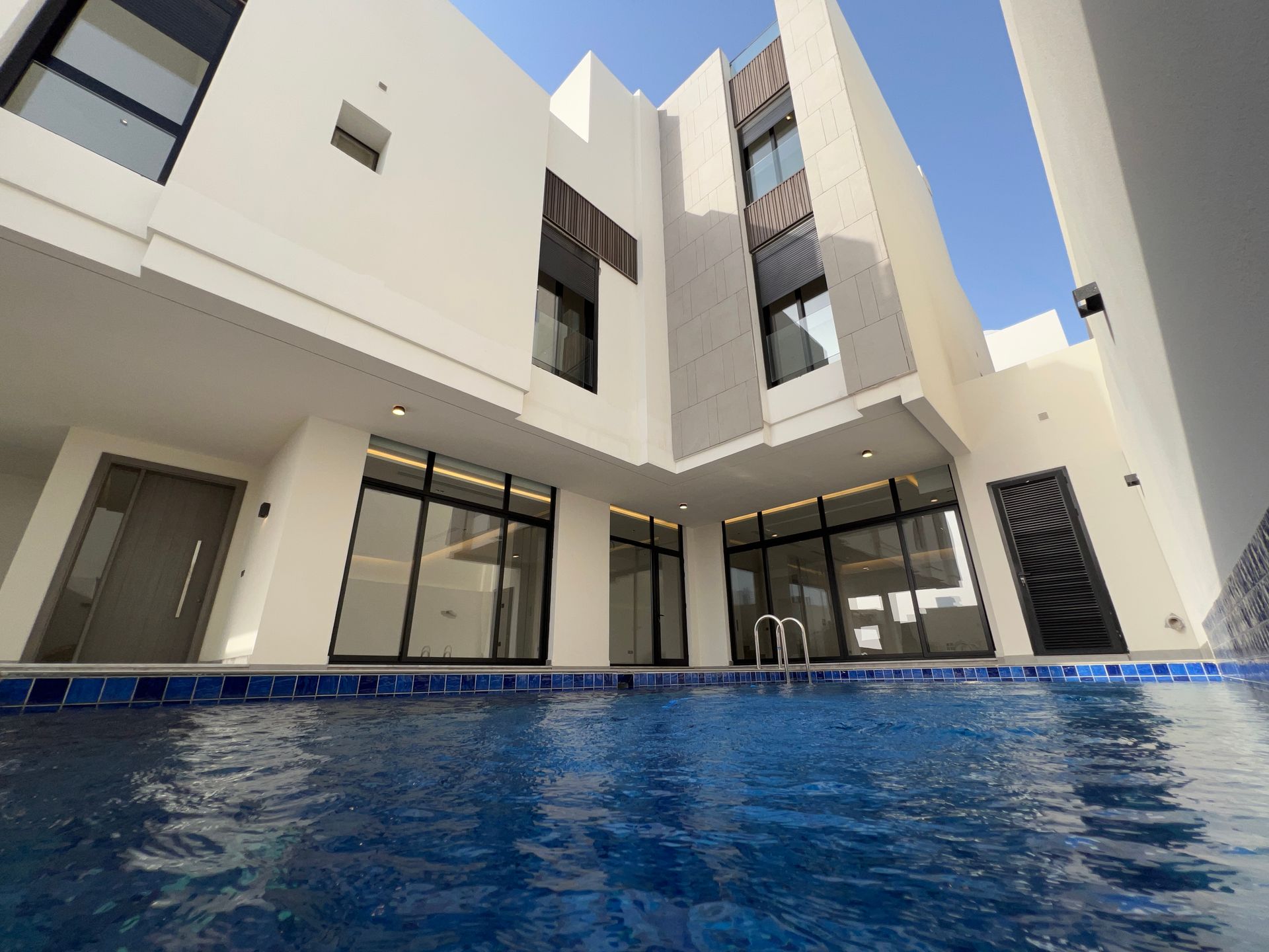 Exterior — Rooftop-View Villa, Al Mohammadiyah