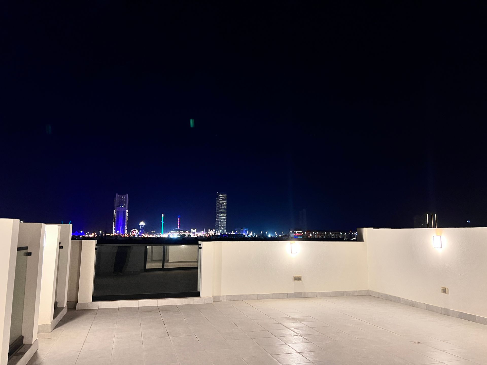 City skyline — Rooftop-View Villa, Al Mohammadiyah