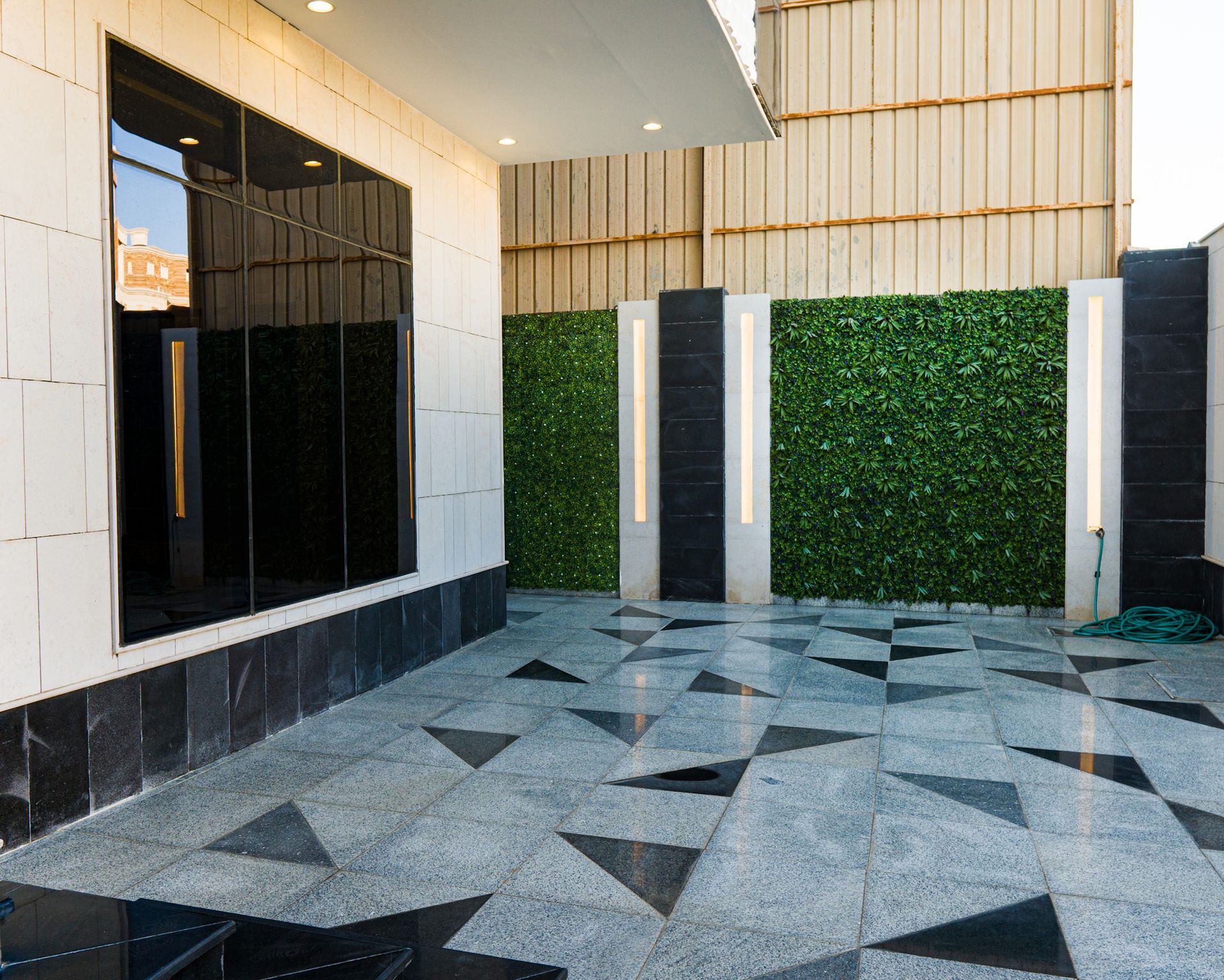 Courtyard — Modern Villa, South Obhur