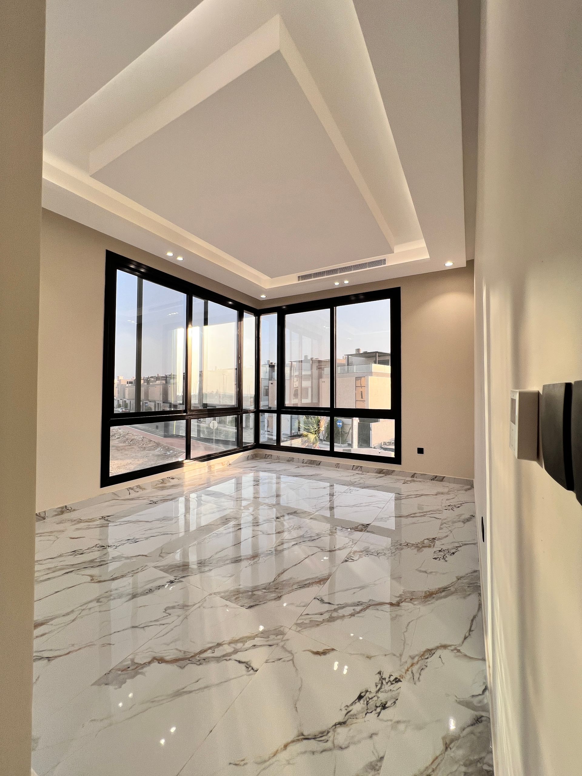 Bedroom — Villa near the Corniche, Al Lulu, Obhur