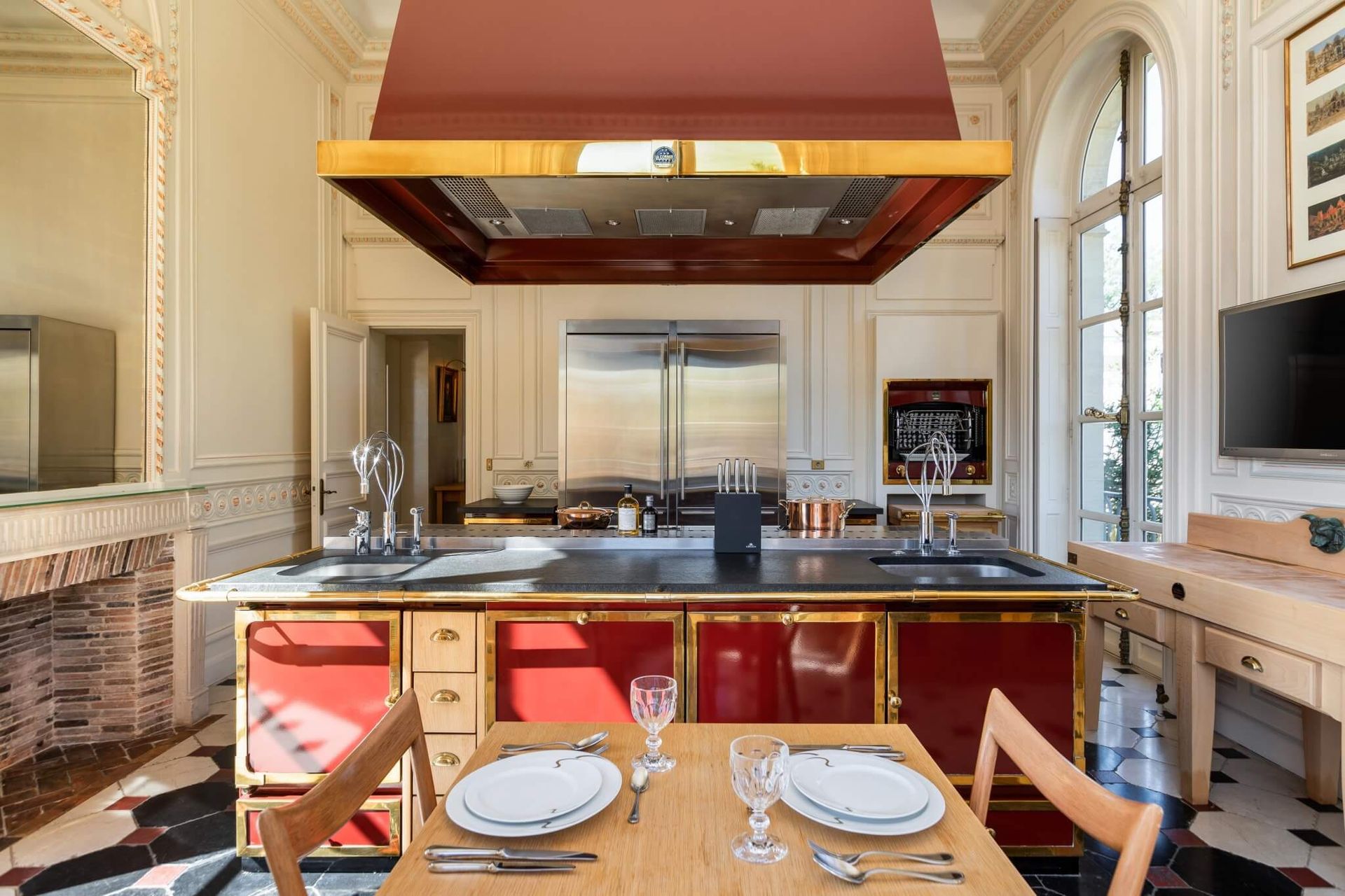 Kitchen — Palais Rose, Le Vésinet