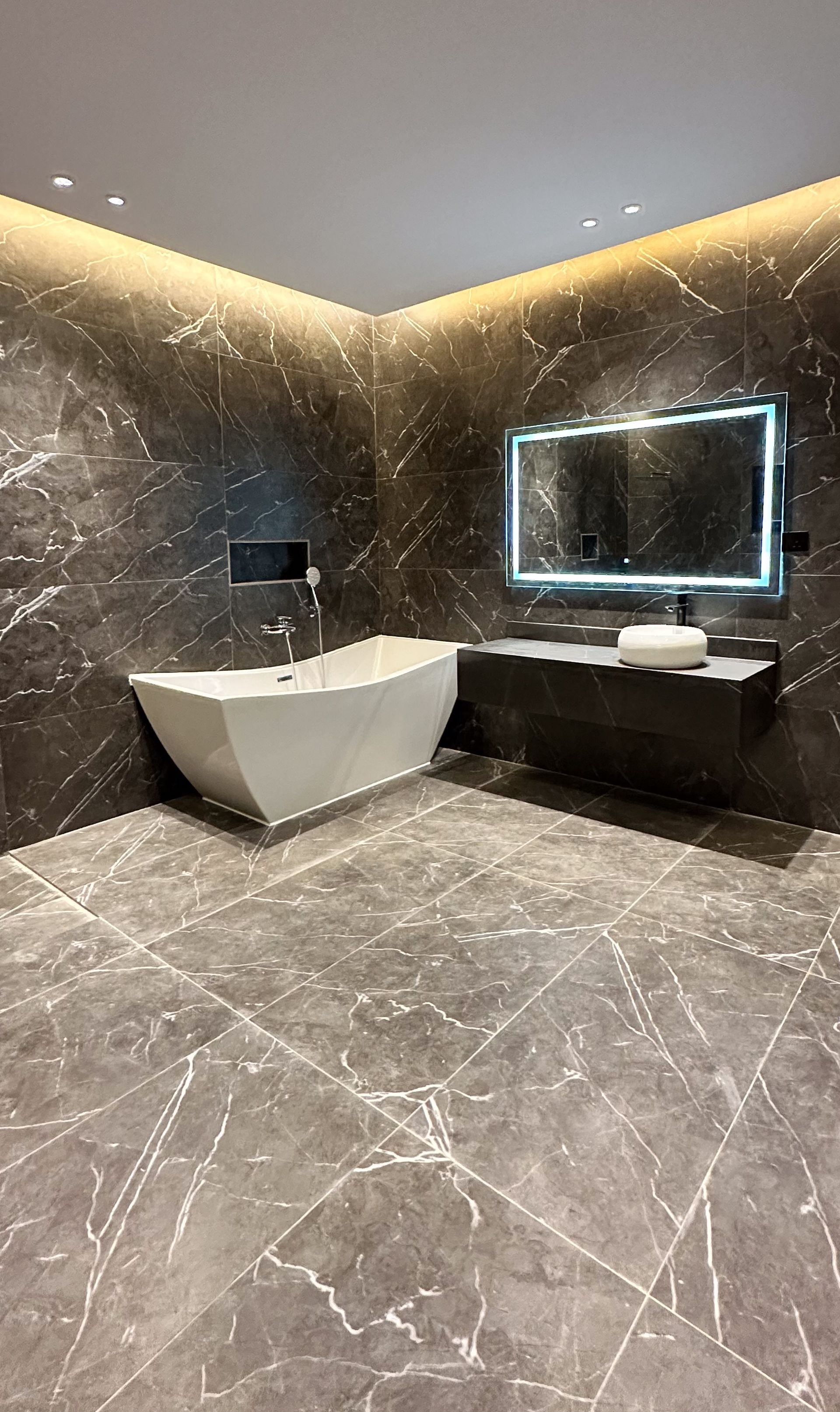 Bathroom — Villa for Rent, Al Mohammadiyah