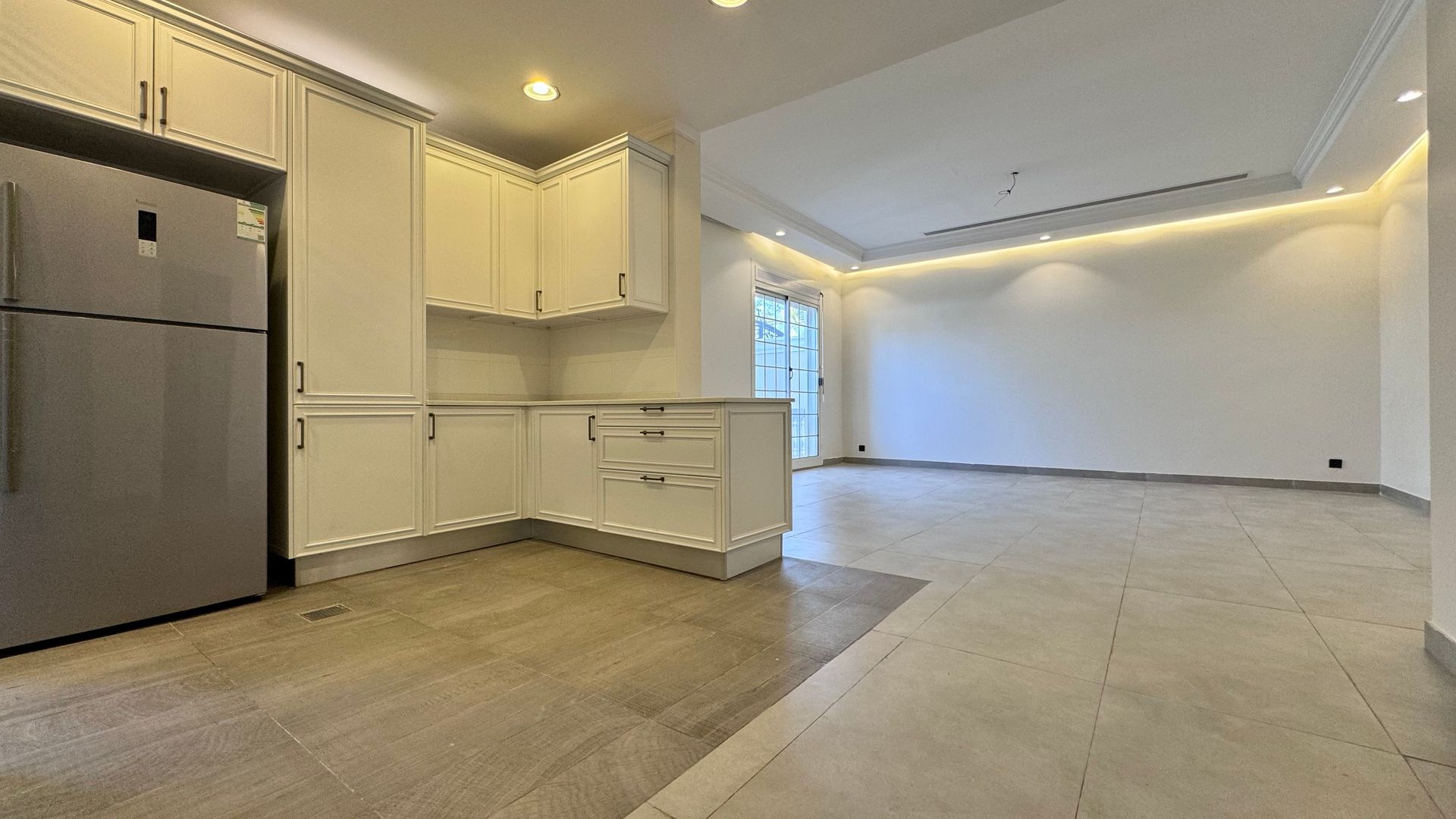 Kitchen — Villa for Rent, Al Shati 2