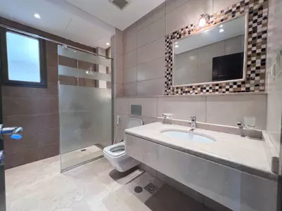 Modern Villa, Al Khalidiyah — photo 5
