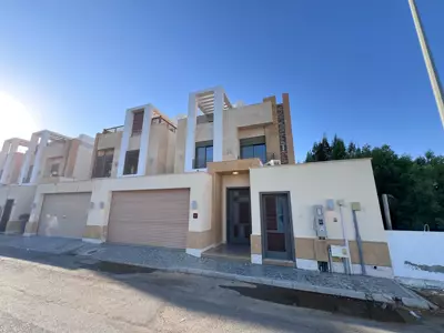 Modern Villa, Al Khalidiyah — photo 10