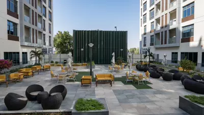 Courtyard — Dari Q Apartments, Al Salamah